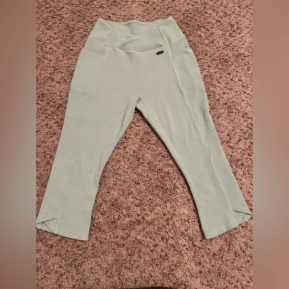 Gym Shark Cross Over Leggings | Size: M | Woman’s